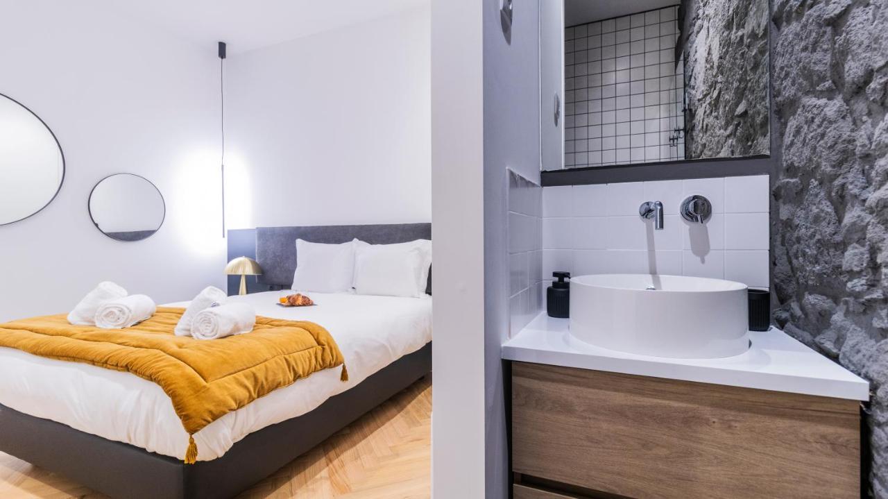 Luxury Oasis In Bonfim By Lovelystay Porto Bagian luar foto
