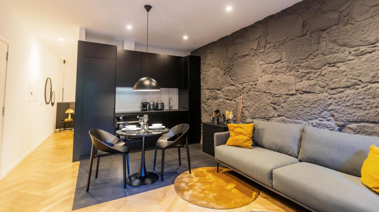 Luxury Oasis In Bonfim By Lovelystay Porto Bagian luar foto