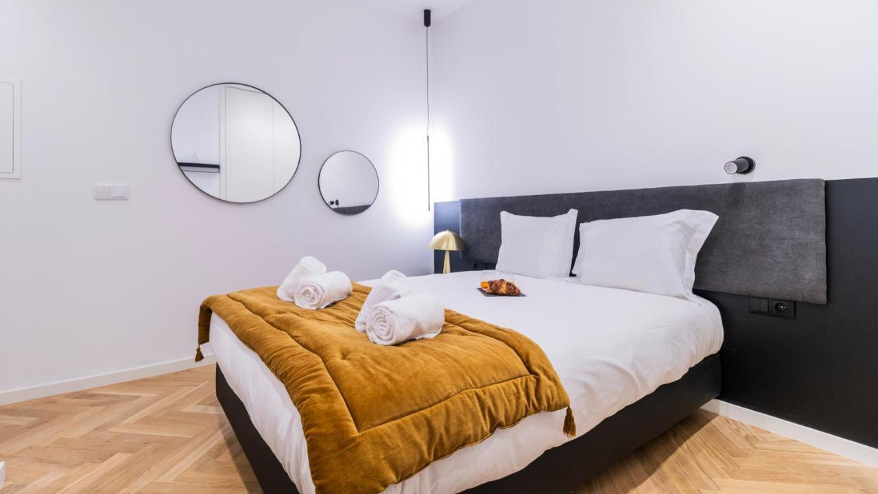 Luxury Oasis In Bonfim By Lovelystay Porto Bagian luar foto
